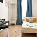 Elso * Praga